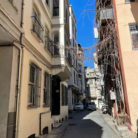 Ozcans Pera Flats 1 Appartement *